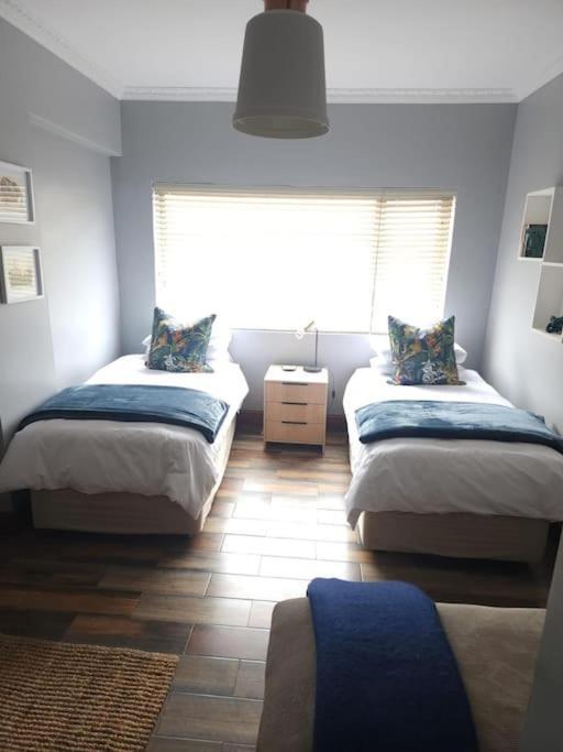 Cape Town, Sea Point, Beautiful 2 Bedroom Apartment @Tucked Away Exterior photo