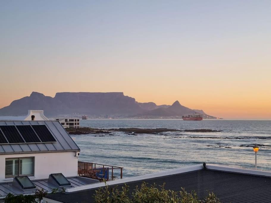 Cape Town, Sea Point, Beautiful 2 Bedroom Apartment @Tucked Away Exterior photo